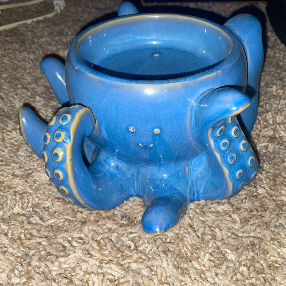 Bath & Body Works Other - Bath & Body Works Octopus 3 Wick Candle Holder